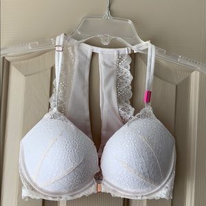 Victoria’s Secret PINK Front Hook Date Push-Up Bra